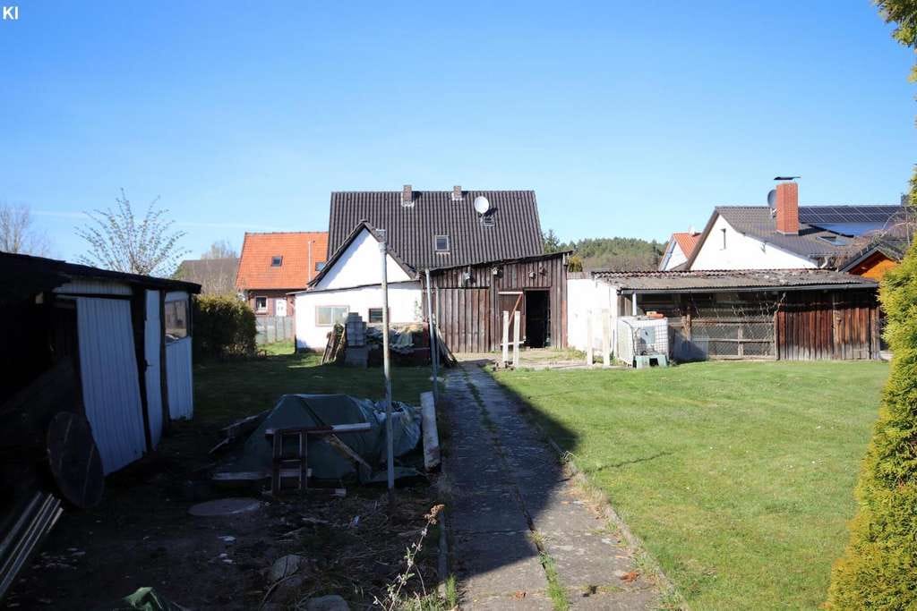 Immobilie in Clenze - Haus mit Hof, Charme & Platz für alles außer Langeweile Willkommen - Bild 2