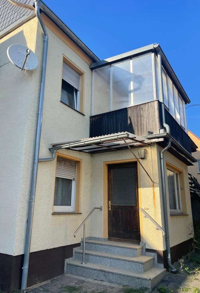 Immobilie in Mansfeld - Mansfeld, EFH + Scheune - Bild 1