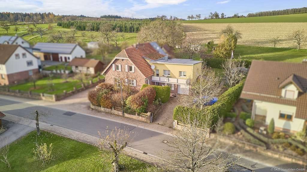 Immobilie in Limbach - Ein Zuhause in Limbach mit Herz – großzügig, modernisiert und voller Möglichkeiten! - Bild 0