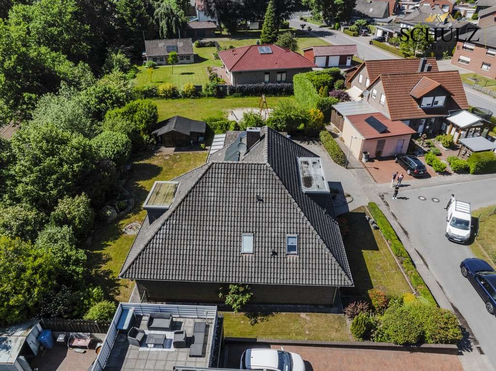 Immobilie in Friesoythe - ** Warum neu bauen? Großzügiges Familienhaus mit Traumgarten und Bachlauf ** - Bild 3