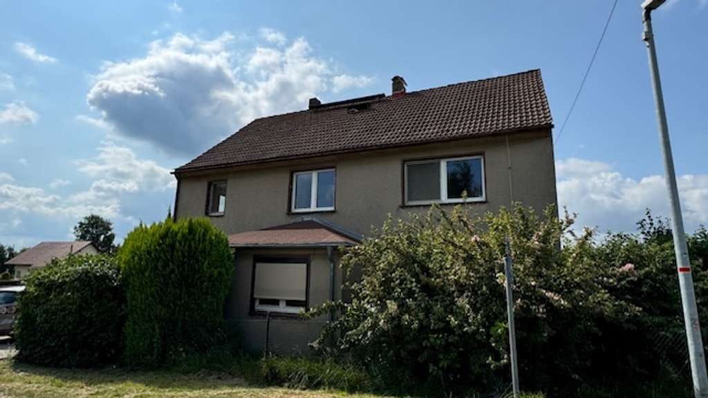 Immobilie in Markersdorf - Naturnahes  EFH mit Grundstück und Scheune in der Nähe des Berzdorfer Sees - Bild 1