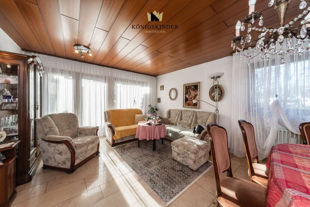 Immobilie in Freiberg am Neckar - Paare und kleine Familien aufgepasst, das ist ihr neues Zuhause. Wohnen im Haus zum Preis einer Whg. - Bild 4