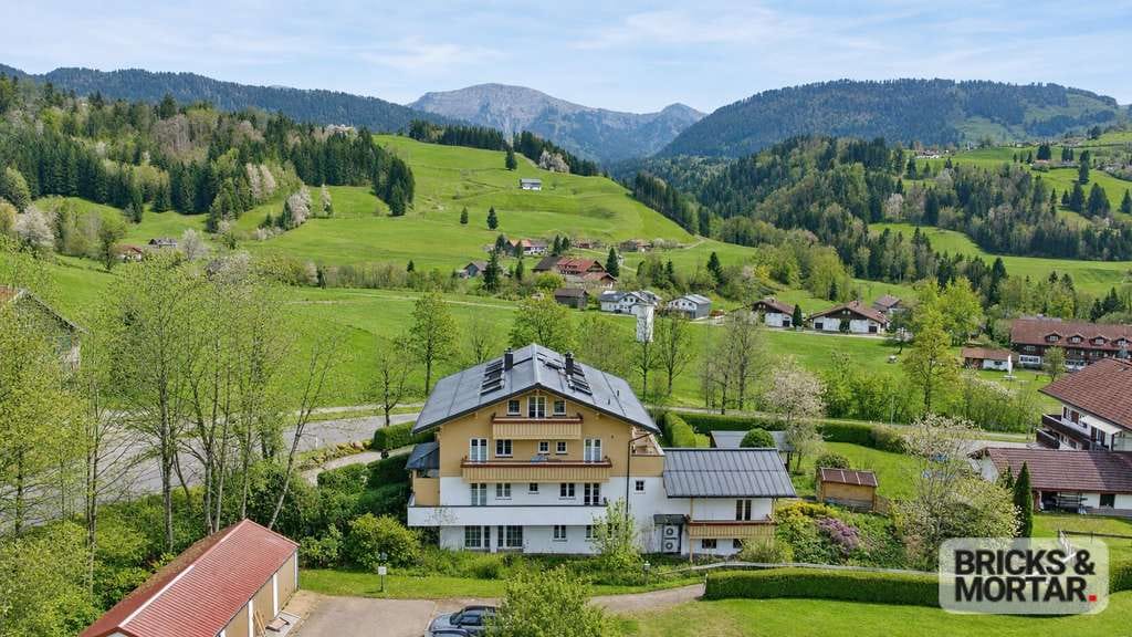 Immobilie in Oberstaufen - Hochwertiges, zukunftssicheres Zuhause mit vielen Möglichkeiten - Bild 1