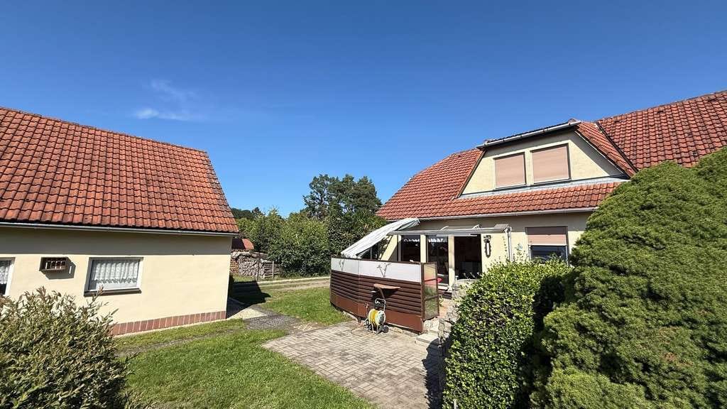 Immobilie in Neupetershain - Viel Platz für Ihre große Familie - Bild 4