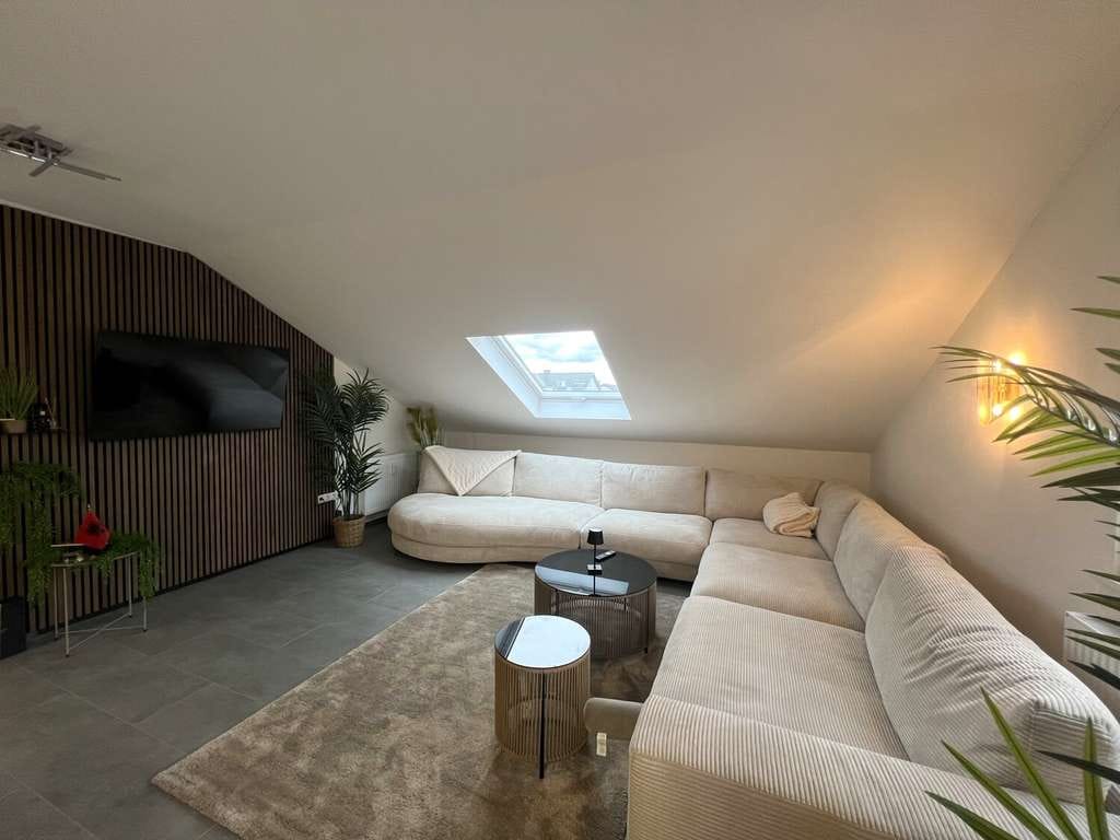 Immobilie in Heddesheim - Sanierte 2-Zimmer-Dachgeschosswohnung in Heddesheim - Bild 2