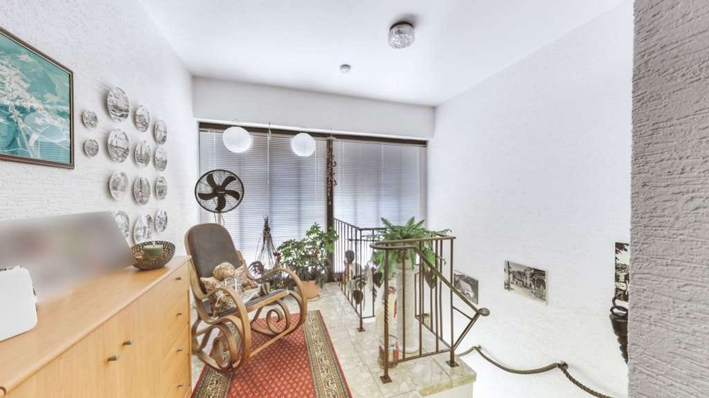 Immobilie in Hefersweiler - Einfamilienhaus im Bungalowstil mit Garage und tollem Garten - Bild 3