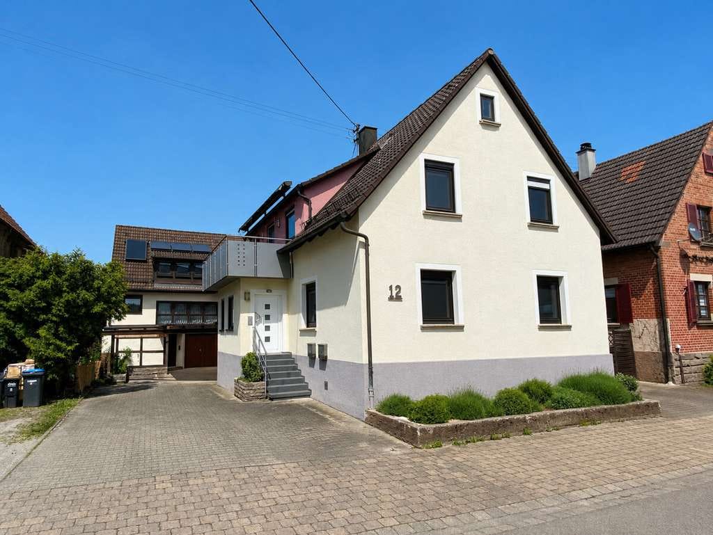 Immobilie in Beilstein - Zwei verbundene Häuser auf ehemaligem Hofareal – ideal für Familie, Beruf und Visionen in Beilstein - Bild 0
