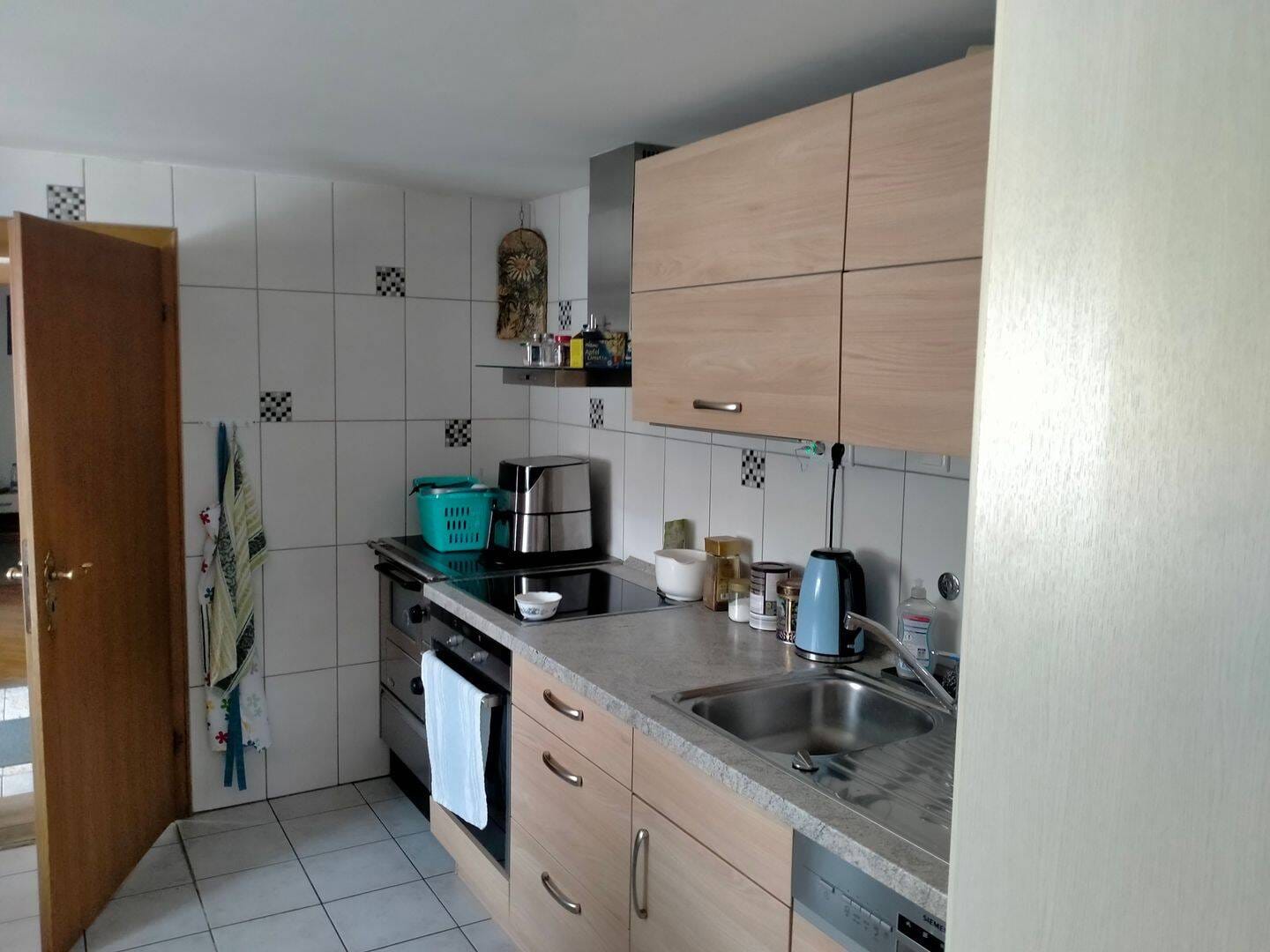 Immobilie in Altmannstein - Altmannstein: Großes Haus an sonnigem Südhang - Bild 4