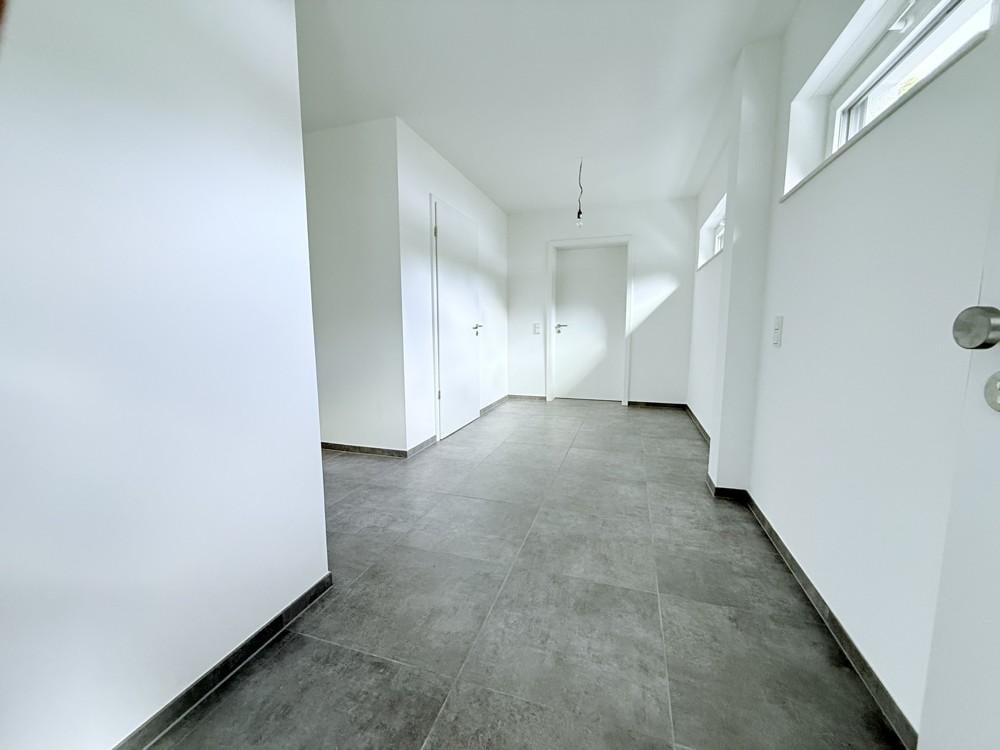 Immobilie in Braubach - ERSTBEZUG - Großzügige und offen gestaltete 2-Zimmer-Wohnung - 15 Fahrminuten von Koblenz entfernt - Bild 3