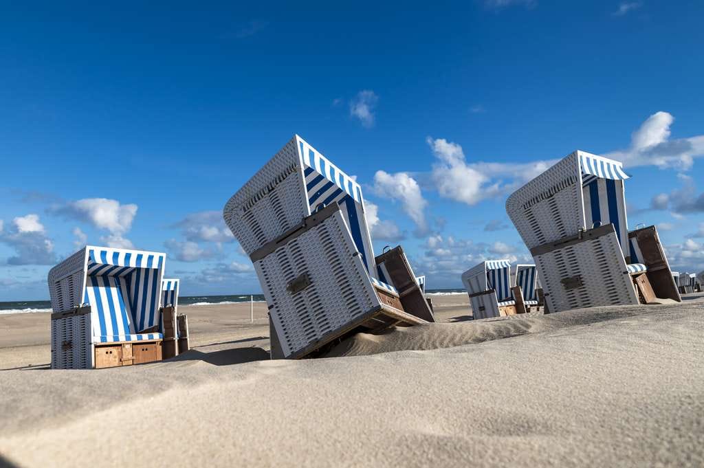 Immobilie in Sylt - Strandnahes Mehrfamilienhaus mit 6 genehmigten Ferienwohnungen - Bild 2