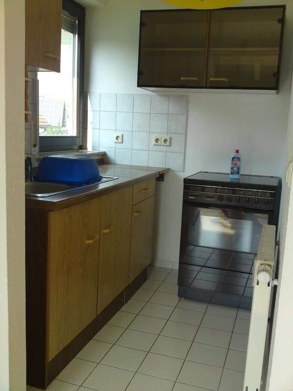 Immobilie in Glauchau - Über den Dächern - vermietete, charmante 1-Raum-Dachgeschosswohnung mit Balkon & Fernblick! - Bild 3