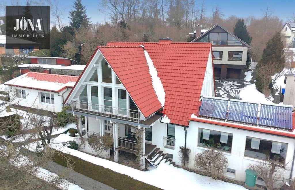 Immobilie in Marktleugast - Ein Haus – alle Freiheiten: Modernisiertes Wohndomizil für Familien oder Mehrgenerationen - Bild 0