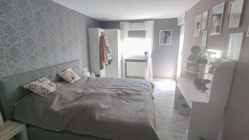 Immobilie in Freilingen - Ruhig gelegenes Einfamilienhaus mit Einliegerwohnung und großem Grundstück in Freilingen - Bild 4