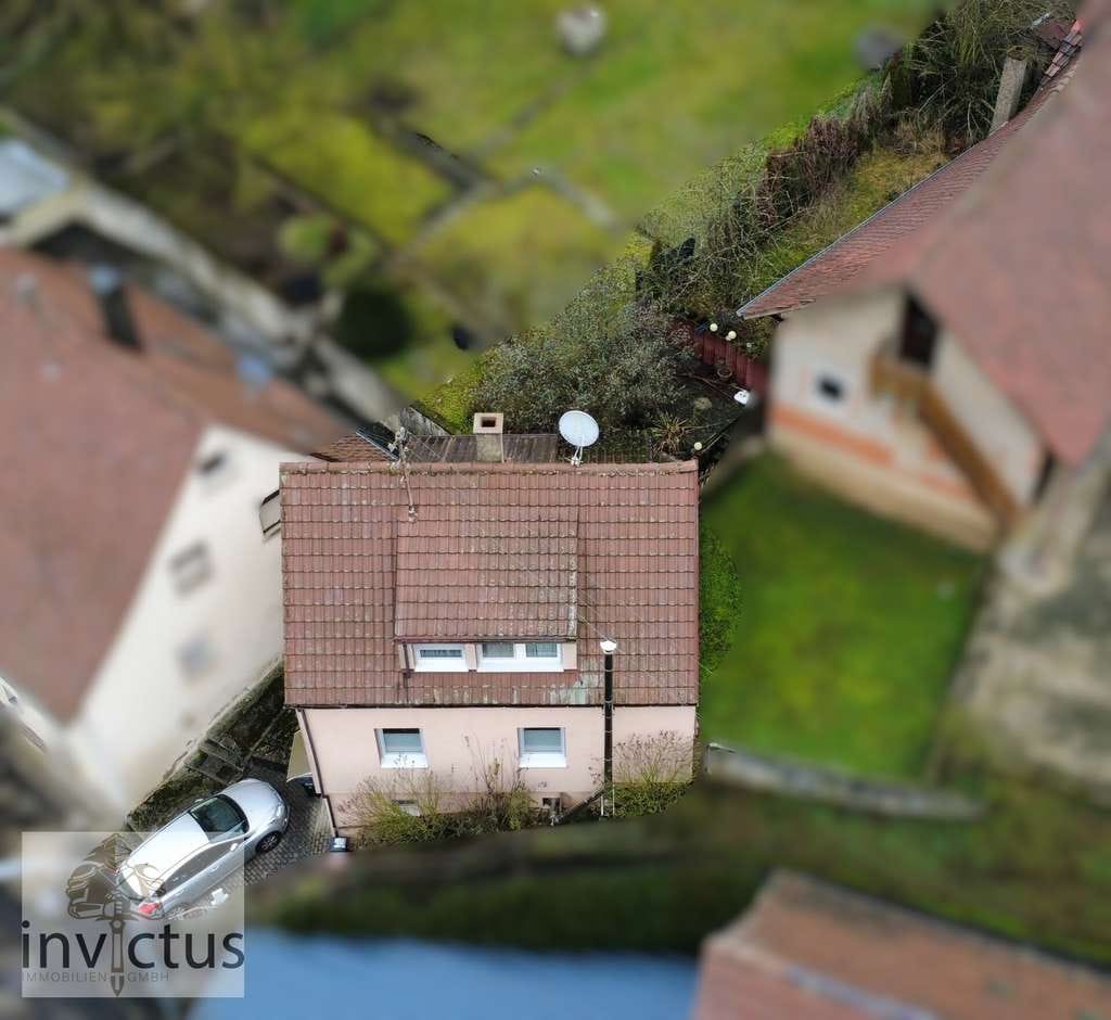 Immobilie in Gundelsheim - Gepflegtes Haus mit Wintergarten in idyllischer Sackgassenlage - Bild 2