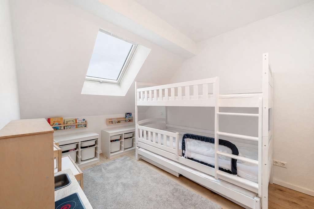Immobilie in Untergruppenbach - Vermietetes Dachgeschoss‑Apartment mit Luft/Wasser‑Wärmepumpe – gepflegte Kapitalanlage in Untergrup - Bild 4