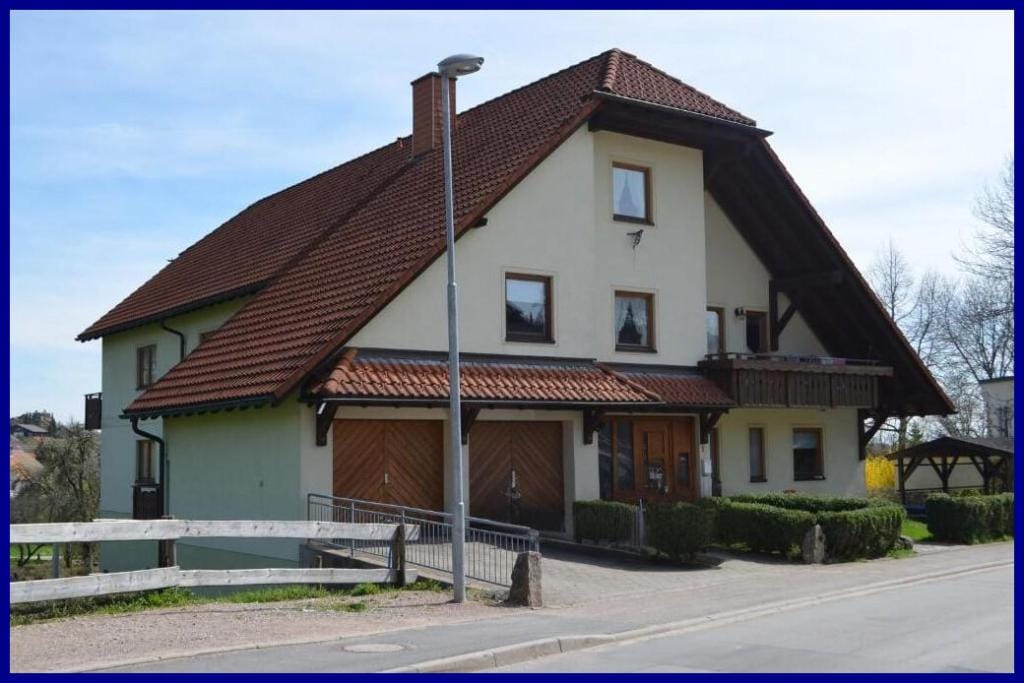 Immobilie in Bonndorf im Schwarzwald - Etagenwohnung in Bonndorf im Schwarzwald - Bild 1