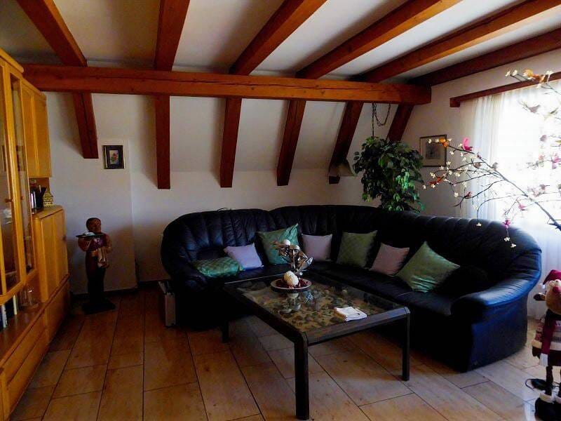 Immobilie in Rothenburg ob der Tauber - Exklusive 5-Zimmer Eigentumswohnung über 2 Etagen mit 2 Bädern, großer Balkon,  offener Kamin und Stellplatz - Bild 4