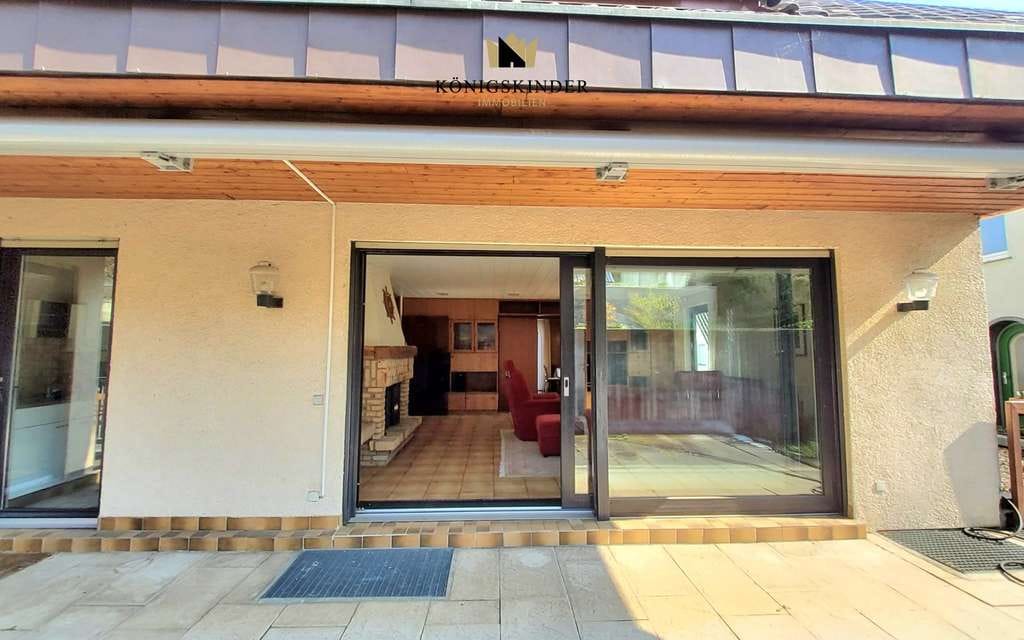 Immobilie in Köngen - 5,5 Zimmer-ETW im 2-FH *großzügig*sonnig*ruhig*
mit Terrasse, Kamin, Wohnküche, Garage u.v.m. - Bild 5