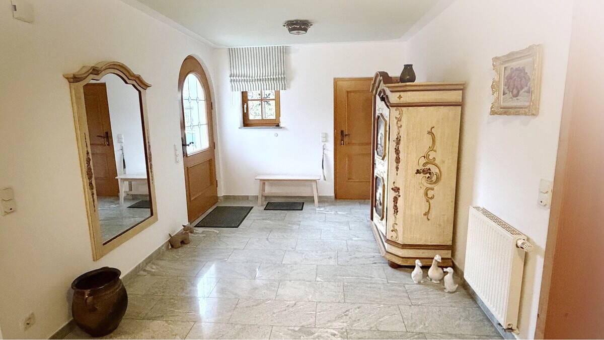 Immobilie in Oberau - Repräsentativ und großzügig - Landhausvilla  mit viel Potenzial & Einliegermöglichkeit - Bild 4