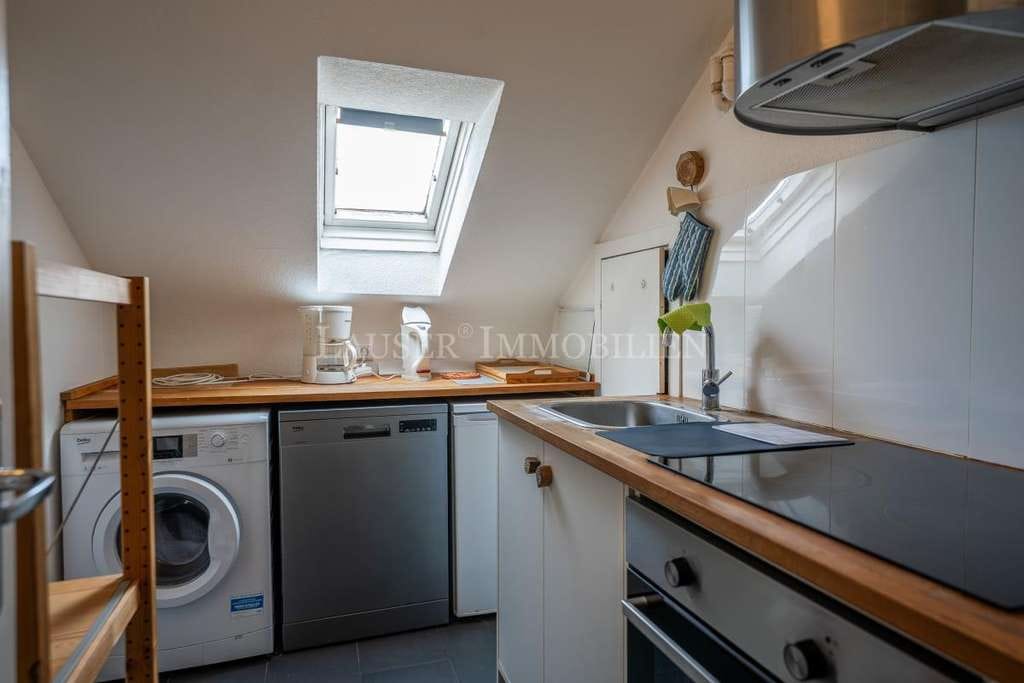 Immobilie in Fellbach - Möblierte Zwei-Zimmer-Dachgeschosswohnung in Fellbach - Bild 2