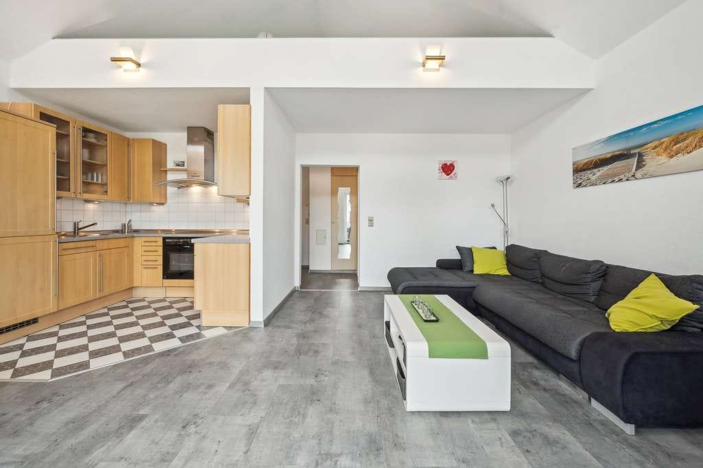 Immobilie in Schwülper - EXTRAVAGANTE MÖBLIERTE WOHNUNG IN TOLLER LAGE - Bild 2