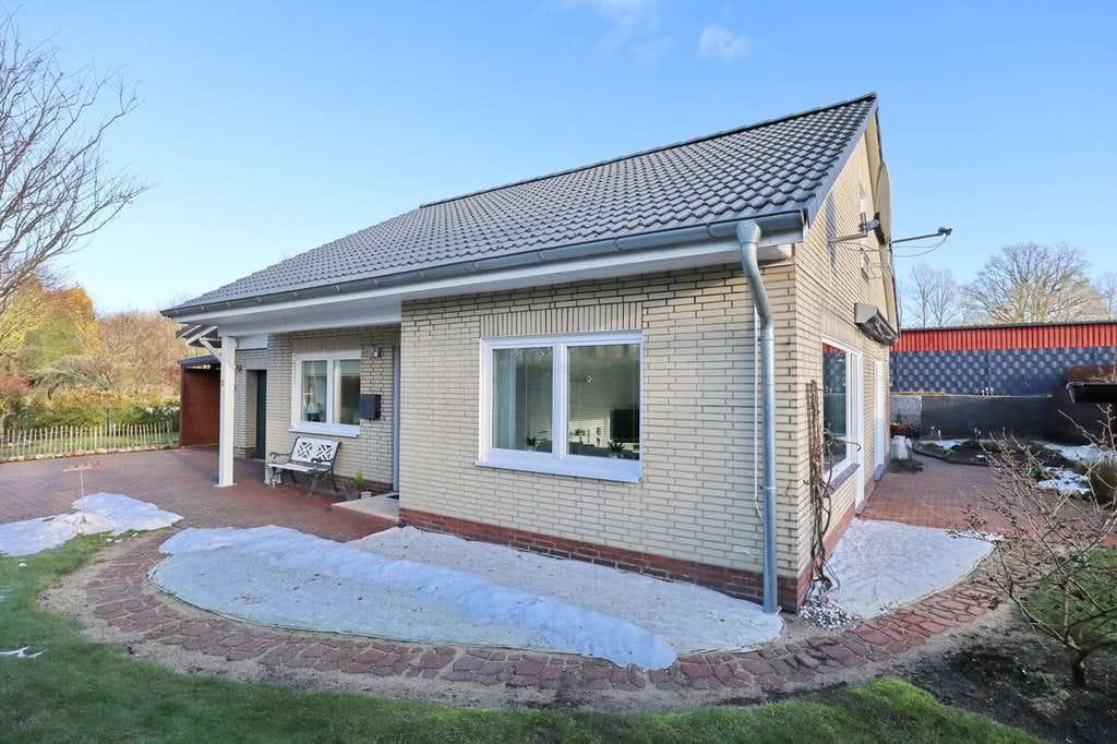 Immobilie in Hasenkrug - Umfangreich Saniertes Einfamilienhaus in Hasenkrug - Bild 3