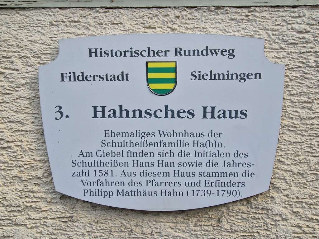 Immobilie in Filderstadt - Denkmalgeschütztes Wohngebäude mit Stall und Scheune - Bild 3