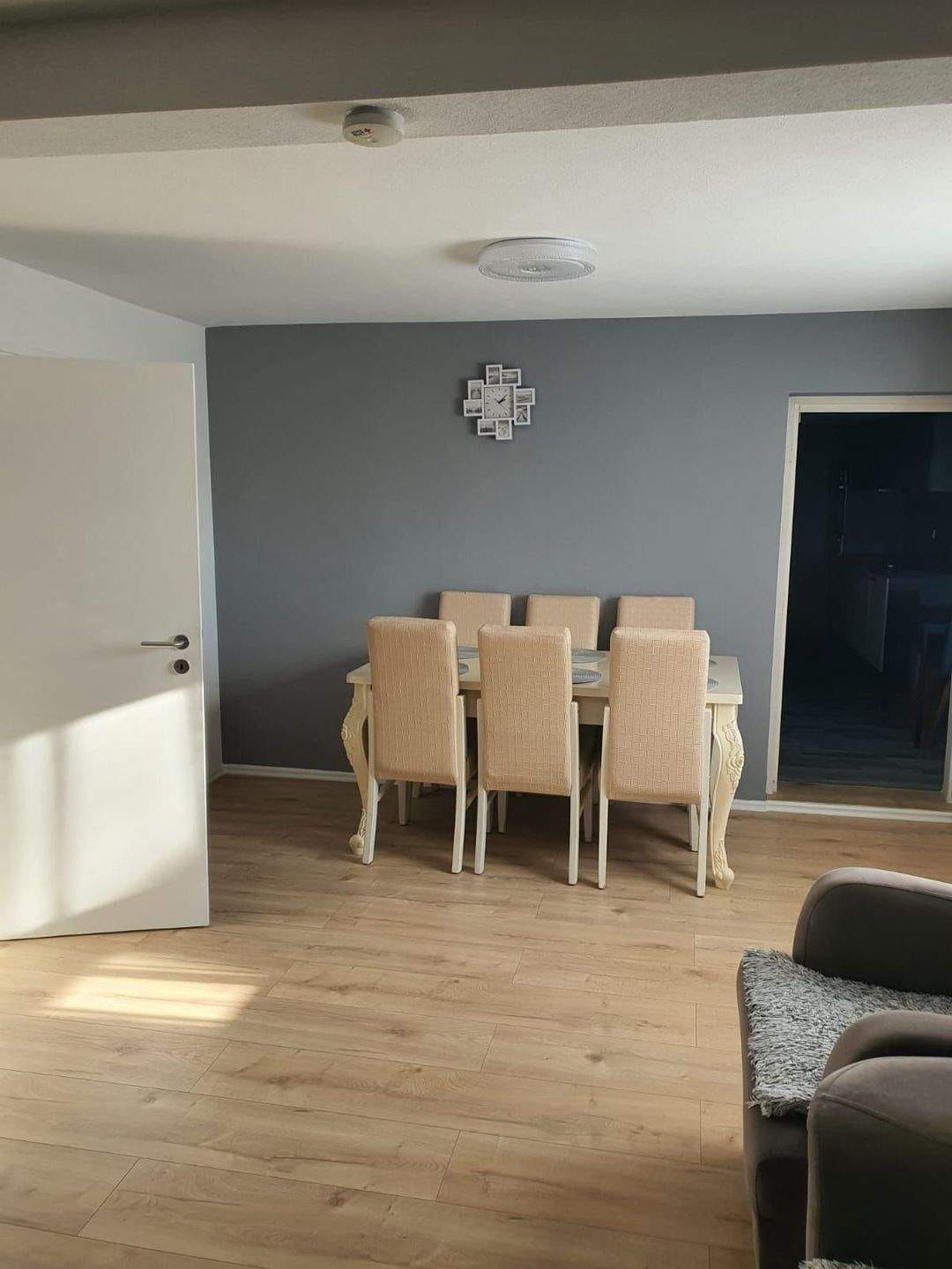 Immobilie in Emmendingen - Teningen TOP-Objekt -  guterhaltenes Einfamilienhaus mit Anbau - IDEAL für Anleger, Eigennutzer oder für die Großfamilie - Bild 3