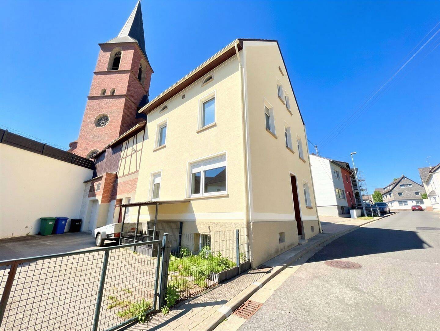Immobilie in Dill - Ehemaliges Bauernhaus mit viel Potenzial in Sohren - teilsaniert - Bild 1