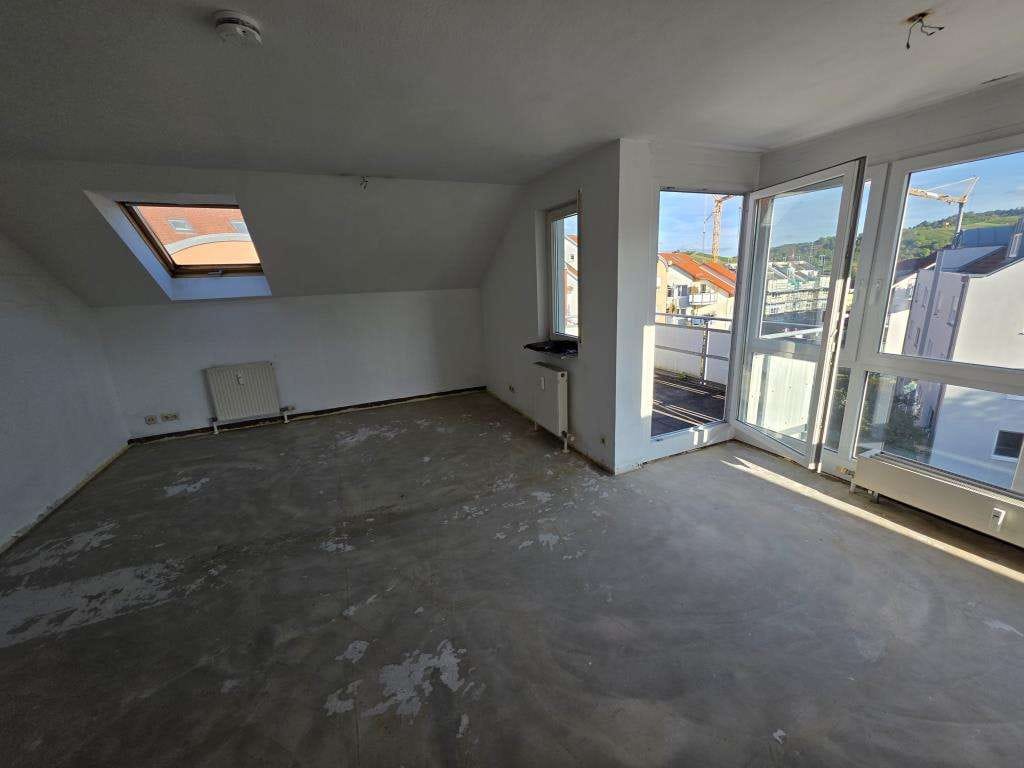 Immobilie in Winnenden - ***PROVISIONSFREI*** Winnenden – Lange Weiden –  Maisonette-Wohnung mit traumhafter Aussicht und Dac - Bild 4