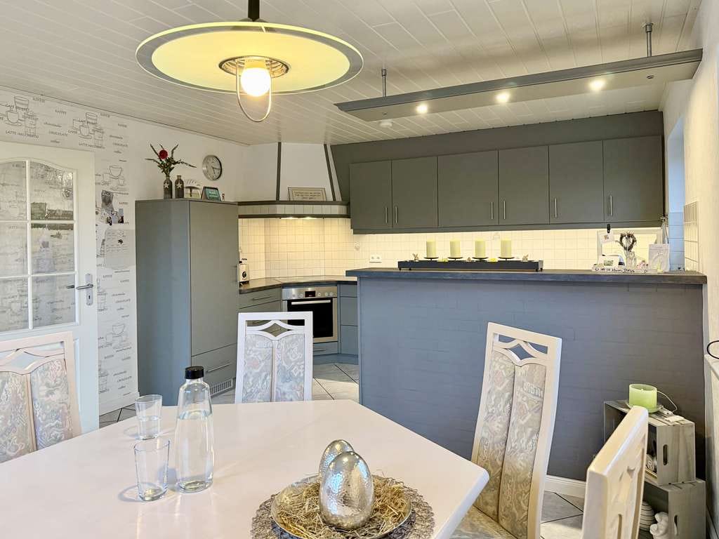 Immobilie in Braderup - Großzügiges Einfamilienhaus mit Einliegerwohnung an der Nordsee - Bild 1