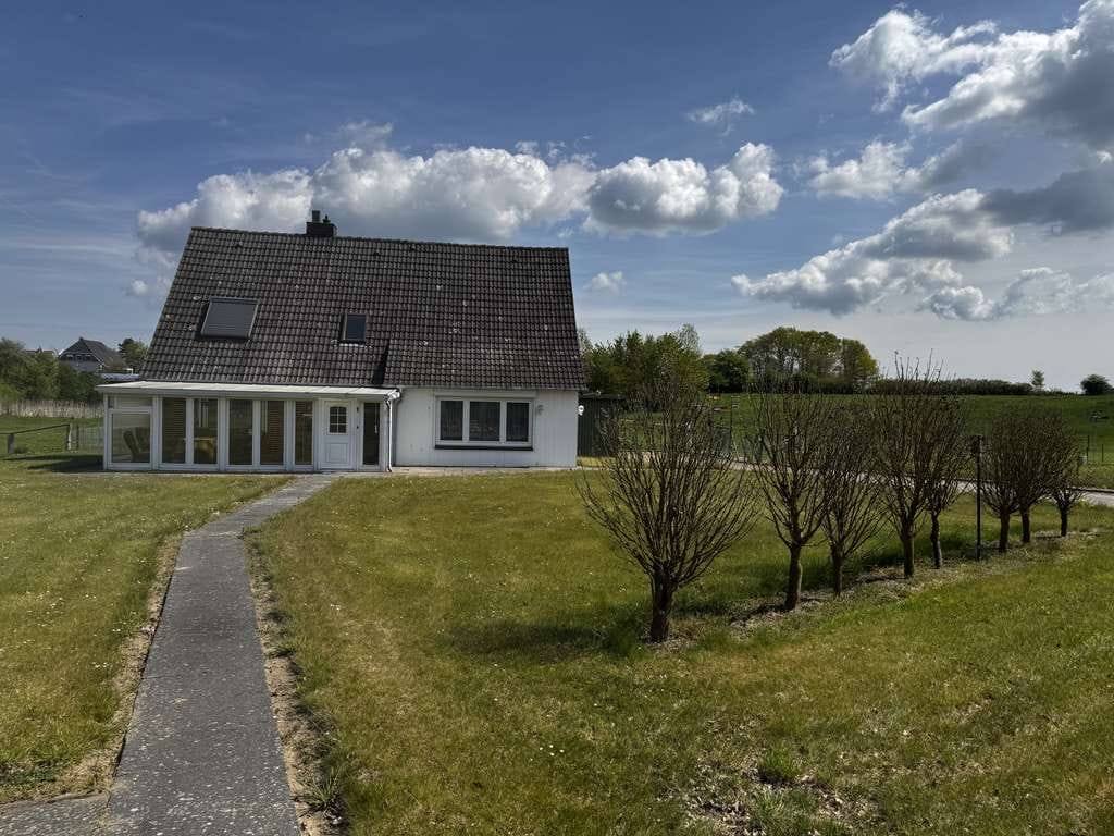 Immobilie in Kabelhorst - Einfamilienhaus in Kabelhorst - Grundstück mit Gewerbenutzung - Bild 0