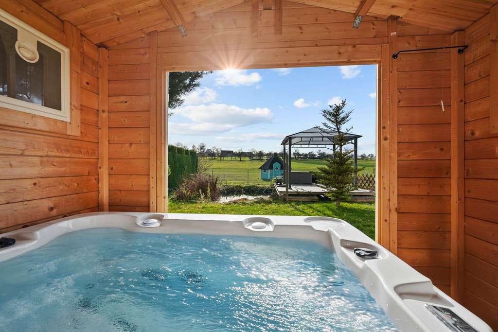 Immobilie in Starzach - Großzügiges Wohnen mit zwei Einheiten - Gartenparadies, Wellness & Weitblick in Starzach-Felldorf - Bild 4
