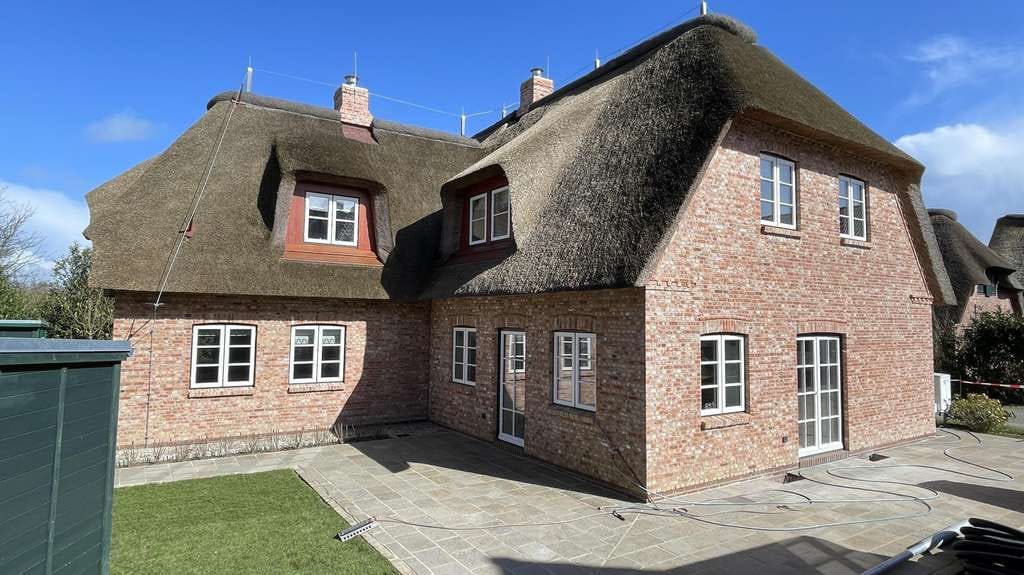 Immobilie in Oevenum - Doppelhaus mit einer genehmigten Ferienwohnung - Bild 3