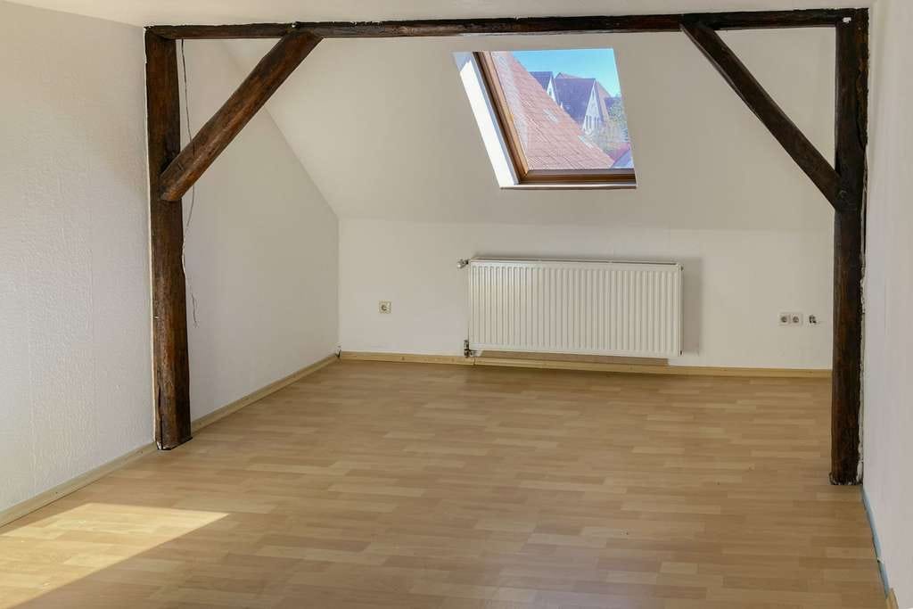Immobilie in Barntrup -  Ideal für Handwerker und Visionäre:  Zentrumsnah in Barntrup - Immobilie mit viel Potenzial – - Bild 3