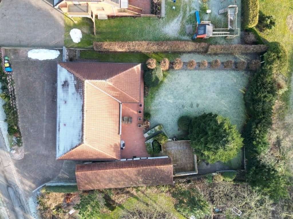 Immobilie in Rehm-Flehde-Bargen - Bungalow in ruhiger Dorflage mit guter Anbindung und Nähe zur Nordseeküste - Bild 3