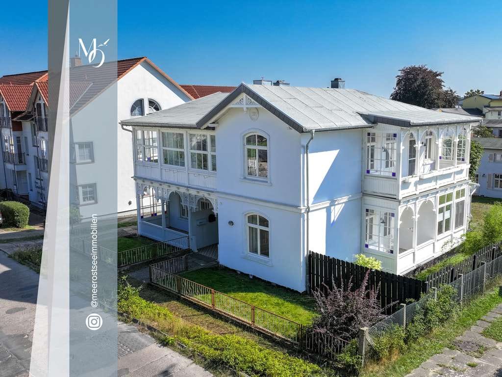Immobilie in Sellin - Villa in Sellin // Mit repräsentativem Hinterhaus für Gewerbe (Praxis, Kanzlei etc.) // Strandnah - Bild 0