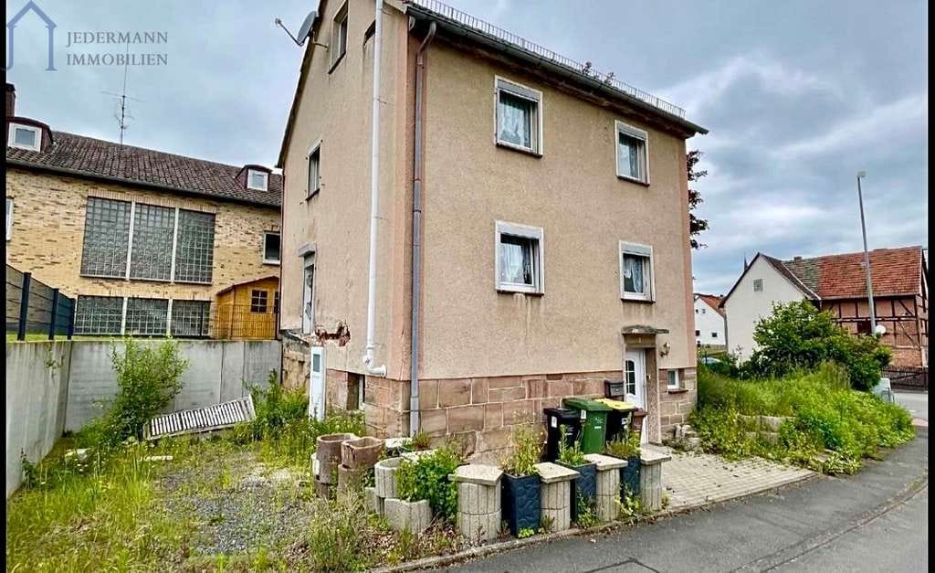 Immobilie in Schauenburg - Kleines Einfamilienhaus mit Grundstück in Schauenburg! - Bild 0