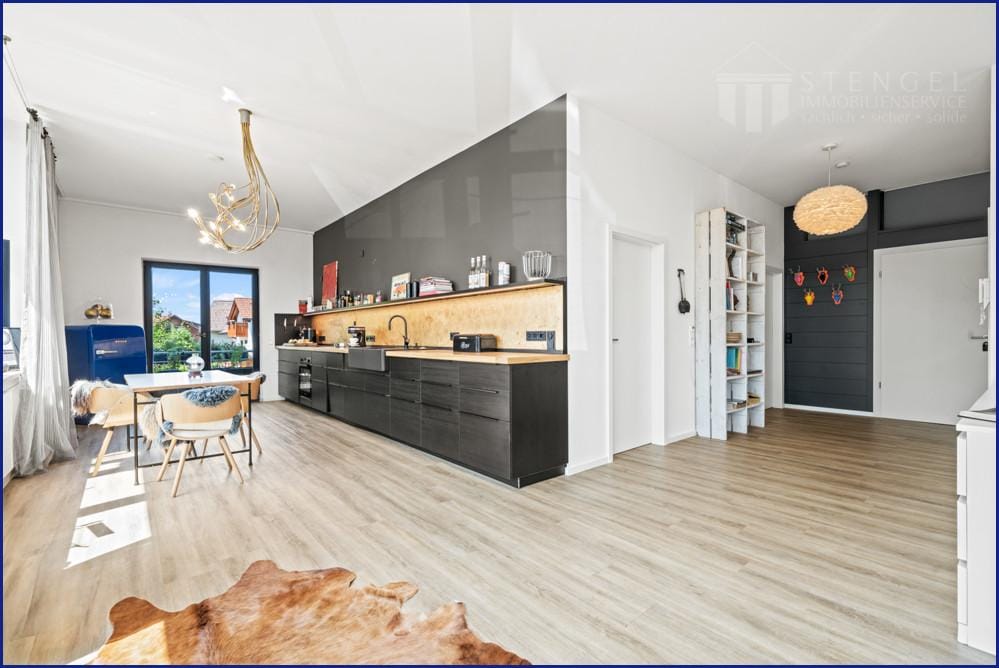 Immobilie in Weiler-Simmerberg - Ein Wohntraum im Allgäu – exklusives Loft mit Garten, Pavillon & besonderem Charme - Bild 1
