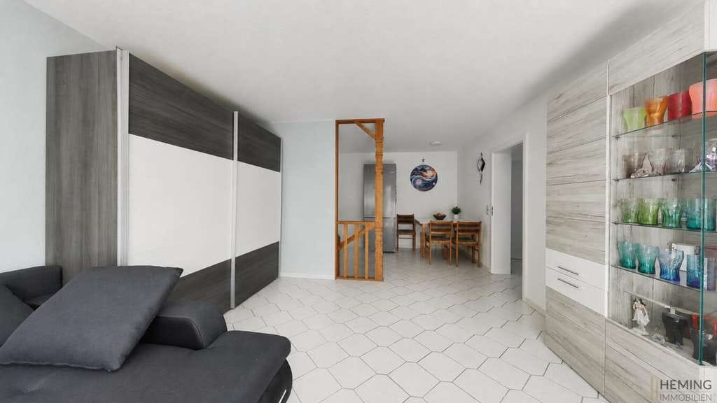 Immobilie in Mommenheim - HEMING-IMMOBILIEN -  Moderne 2-Zimmer-Eigentumswohnung mit Terrasse, Fußbodenheizung & zwei Stellplä - Bild 3