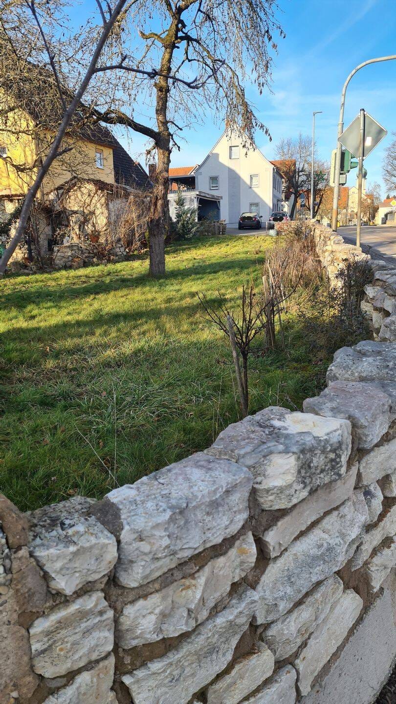 Immobilie in Burgoberbach - Einfamilienhaus o. Sanierungsstau Top gepflegt - Bild 1