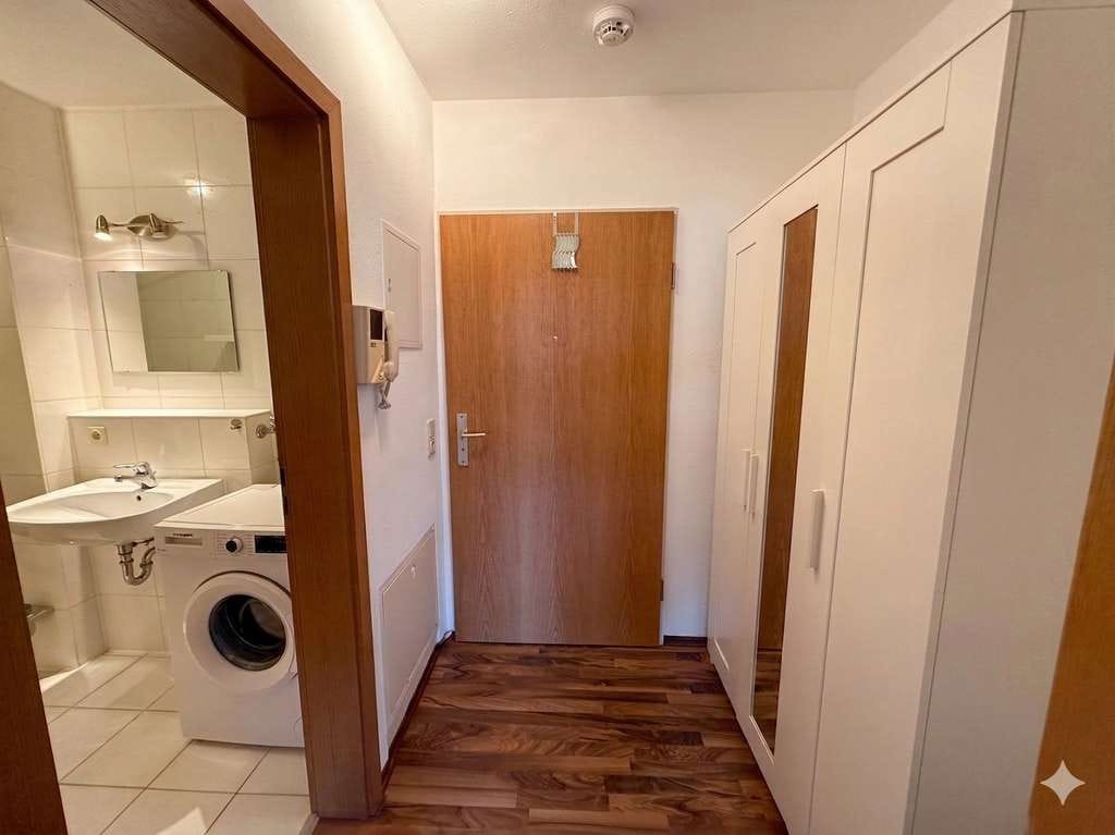 Immobilie in Gersthofen - 5,5% Rendite - Große 1,5-ZKB Wohnung mit Balkon und Küche - Bild 4