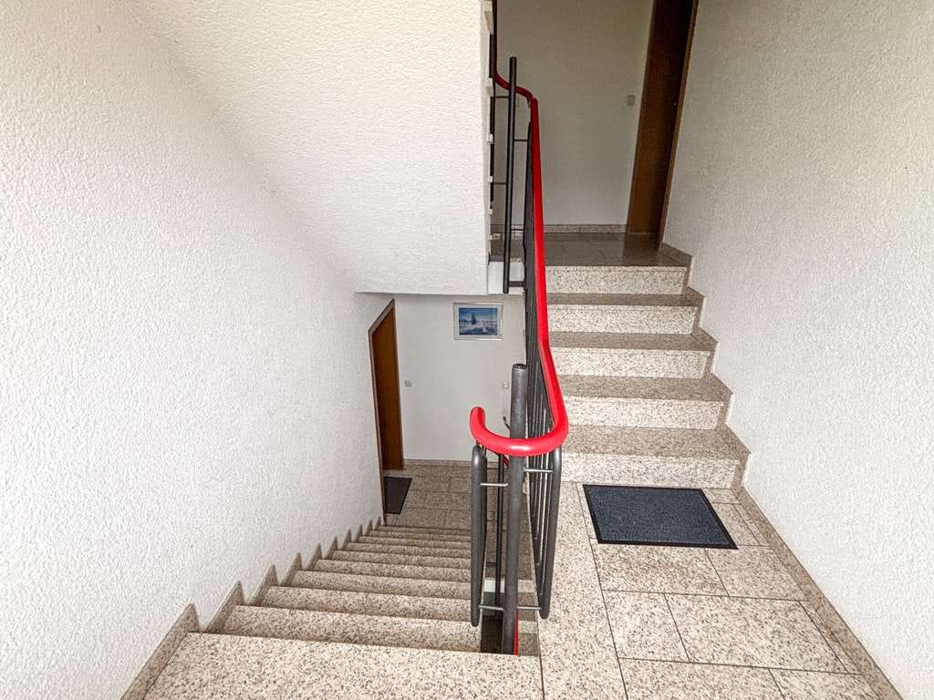 Immobilie in Rheinböllen - Attraktives Mehrfamilienhaus mit sechs Wohneinheiten und Stellplätzen in Rheinböllen - Bild 4