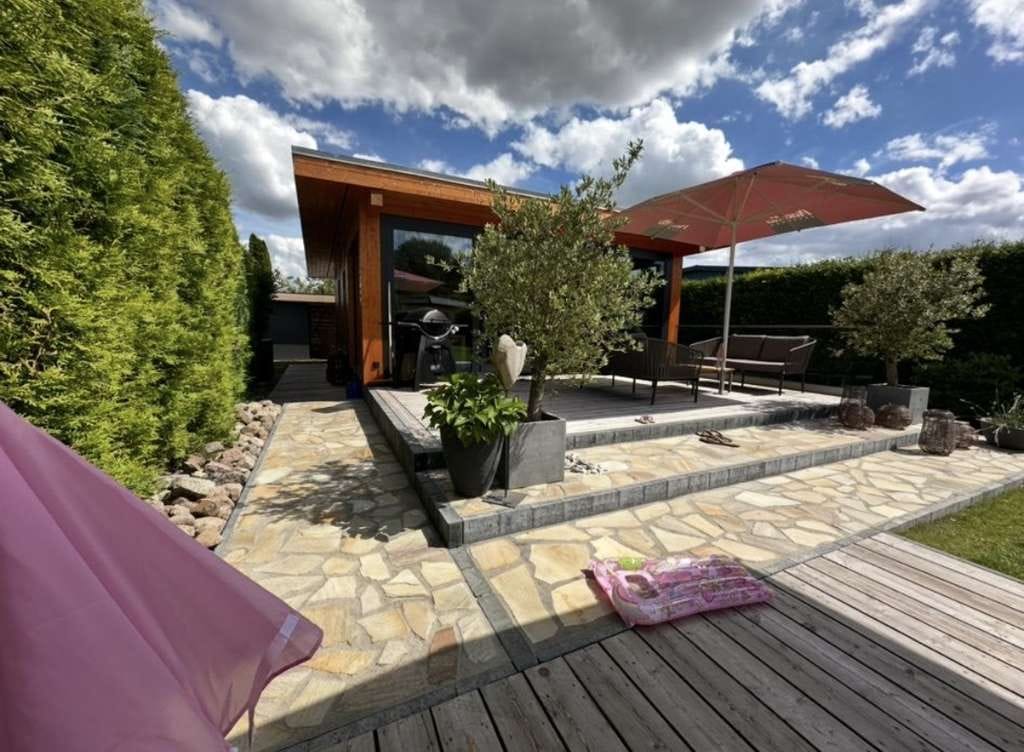 Immobilie in Loissin - Bali-Style am Loissiner Bodden - Exklusiver Ferienbungalow mit Urlaubsfeeling - Bild 2