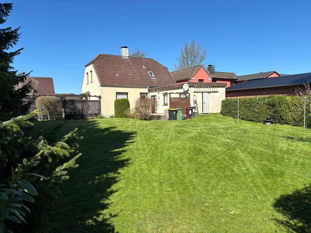 Immobilie in Sörup - Einfamilienhaus in zentraler Lage - Bild 1