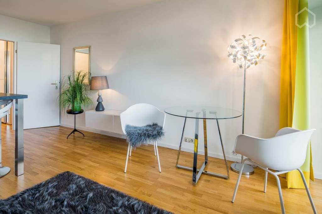 Immobilie in München - Haidhausen: Stilvolles 1-Zimmer-Apartment mit West-Balkon - AfA-Vorteil & Erbpacht - Bild 1