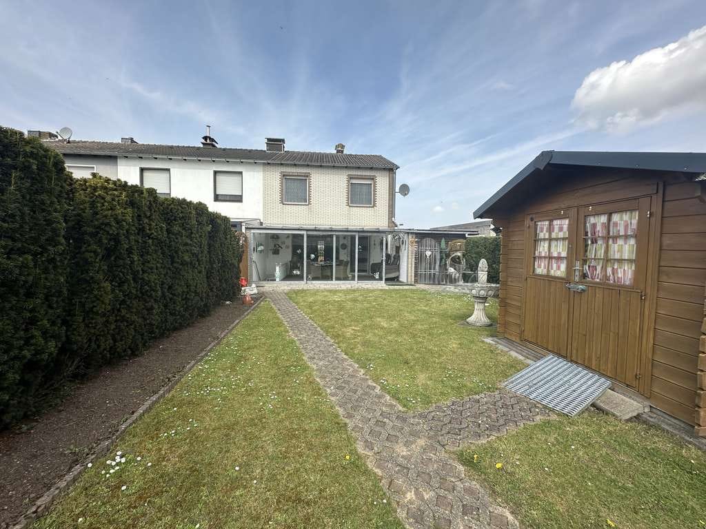 Immobilie in Jülich - Einfamilienhaus mit Garage in ruhiger Wohnlage von 52428 Jülich - Bild 3