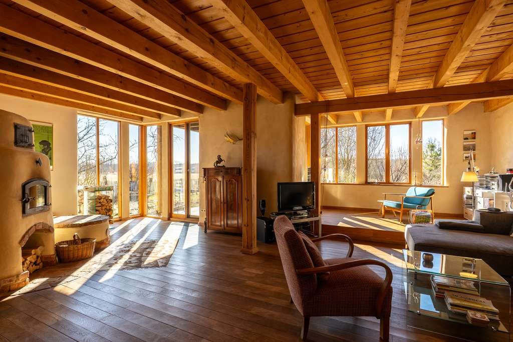 Immobilie in Kremmen - Ein Refugium aus Holz, Licht und Weite! Stilvolles Ökohaus inmitten der Natur - Bild 2