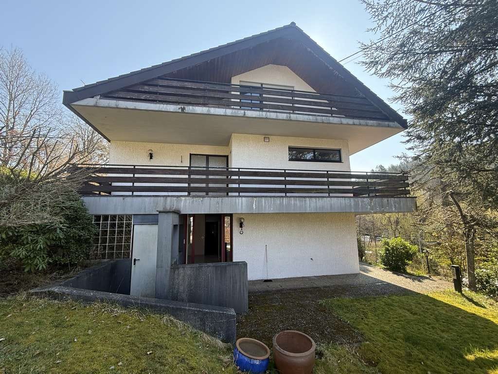 Immobilie in Eppenbrunn - Großzügiges Wohnglück in Waldnähe – Ihr neues Zuhause direkt an der französischen Grenze - Bild 0