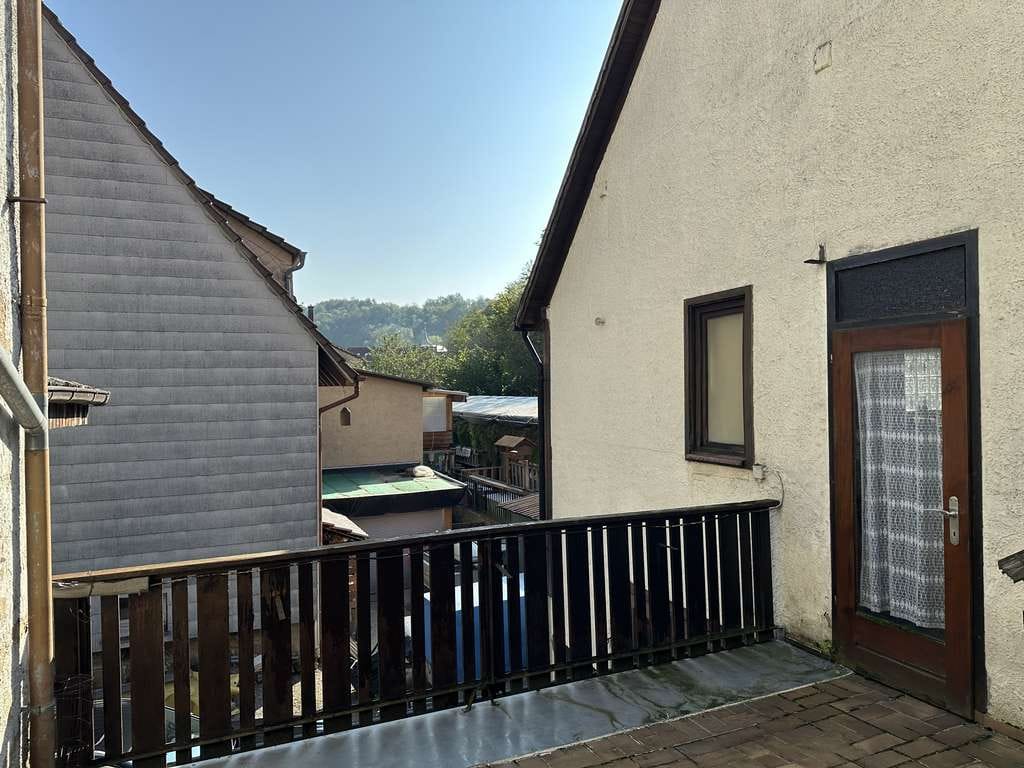 Immobilie in Knittlingen - Handwerkerprojekt! EFH mit Laden, Garage, Werkstatt und großer Ausbaureserve in Weinort - Bild 3